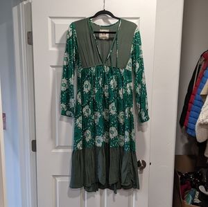 Chasing unicorns forest green midi EUC XS